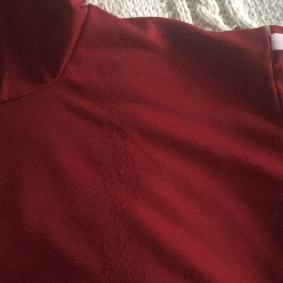 Cropped hooded dark red top, size M - Picture 9 of 9